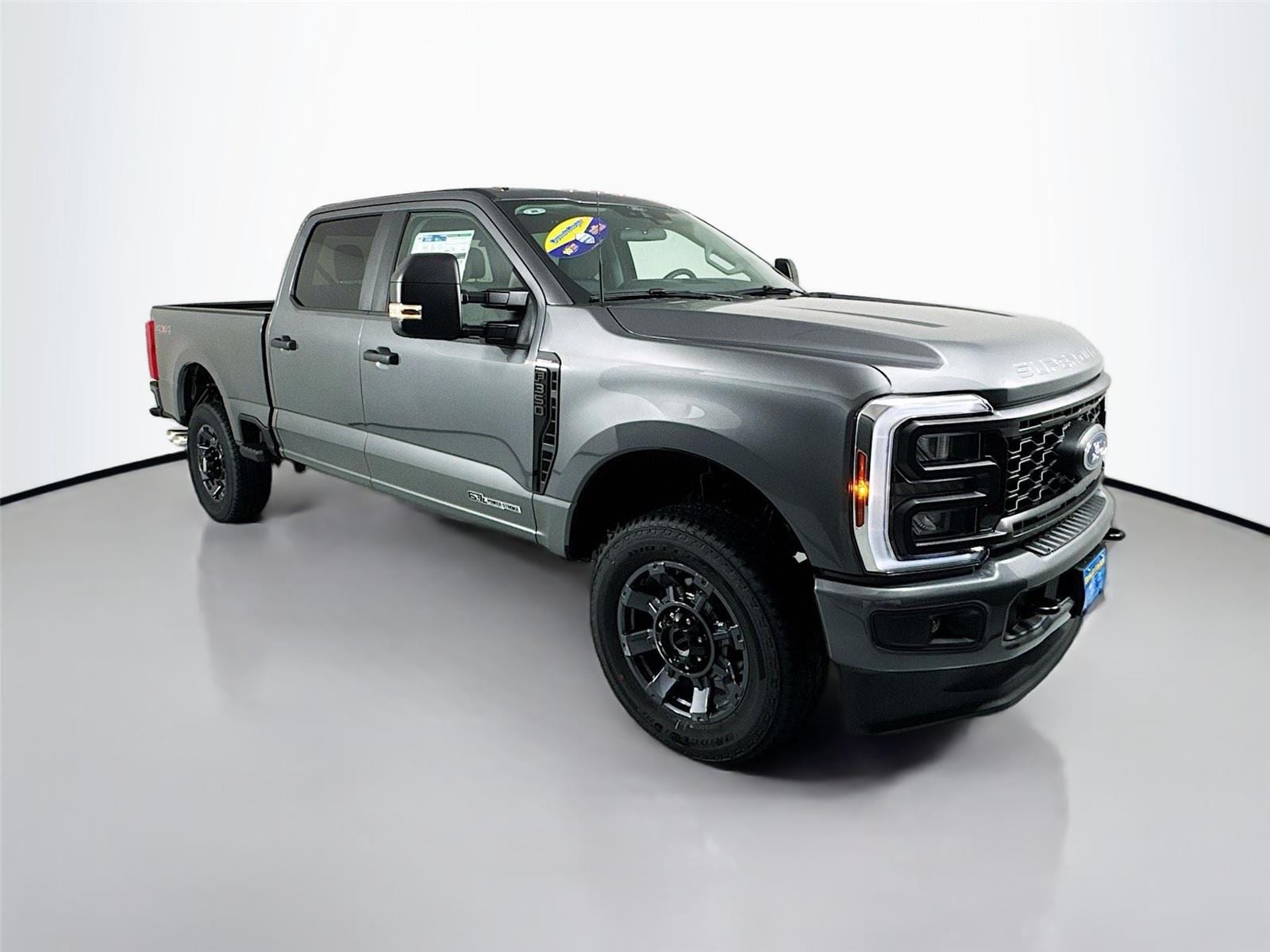 2026 Ford F-350 Super Duty XL's photo