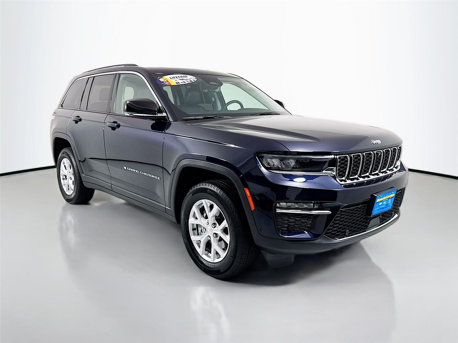 2023 Jeep Grand Cherokee Limited 4x4's photo