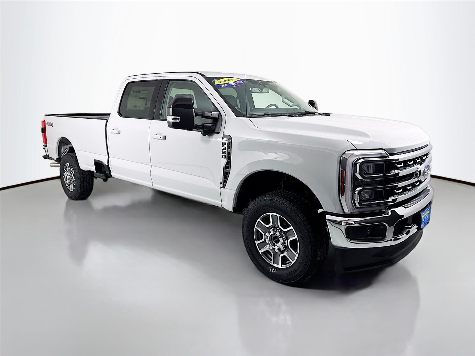 2026 Ford F-350 Super Duty Lariat's photo