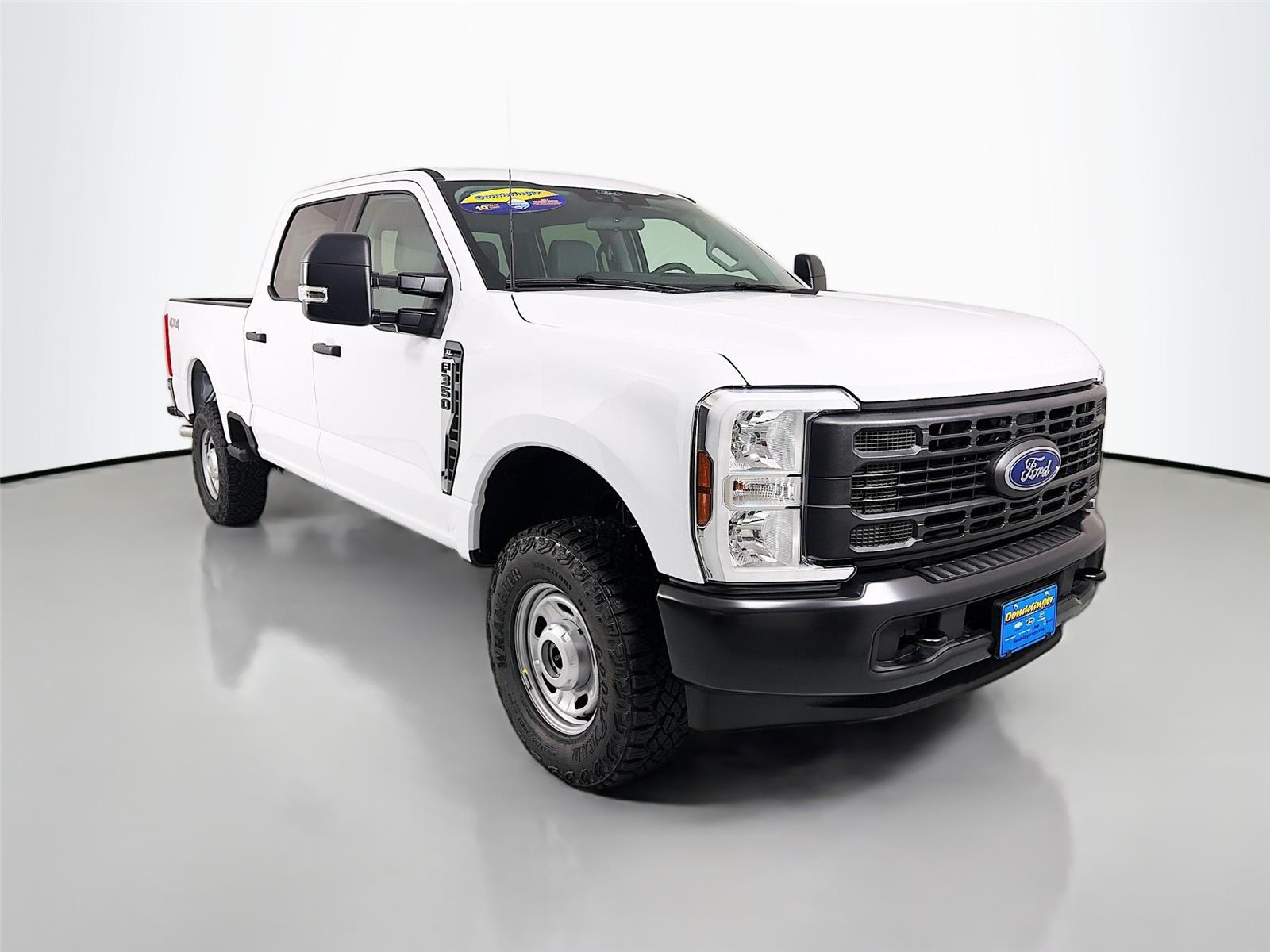 2026 Ford F-350 XL 4x4 Crew Cab 6-3/4' Box SRW's photo