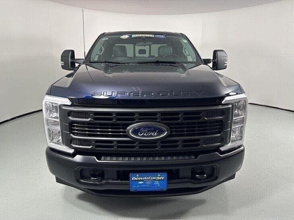 2024 Ford F-350 XL photo 2