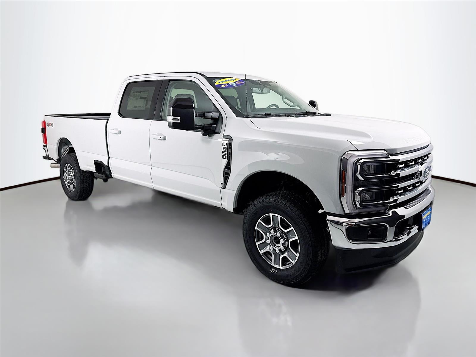 2026 Ford F-350 Super Duty Lariat's photo