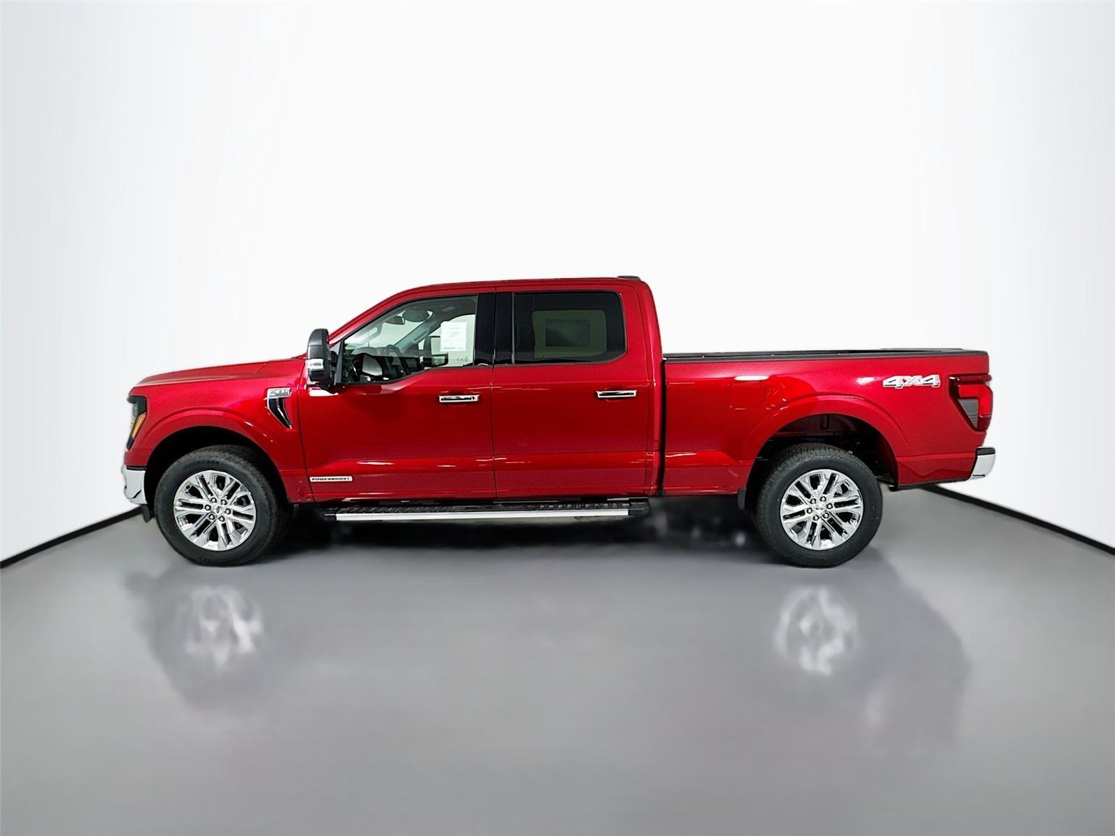 2025 Ford F-150 XLT photo 4