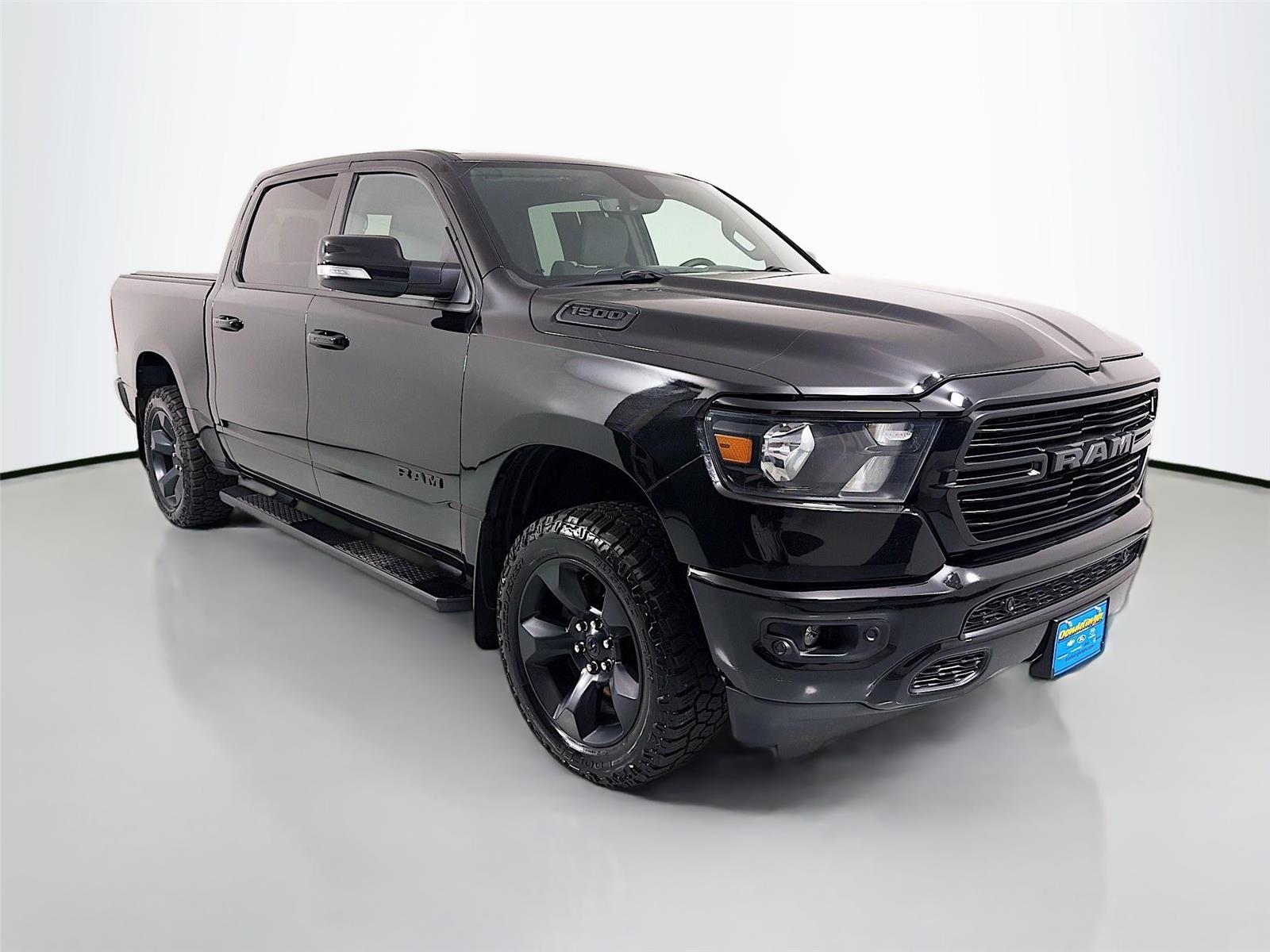 2019 RAM 1500 Big Horn/Lone Star 4x4 Crew Cab 5'7's photo