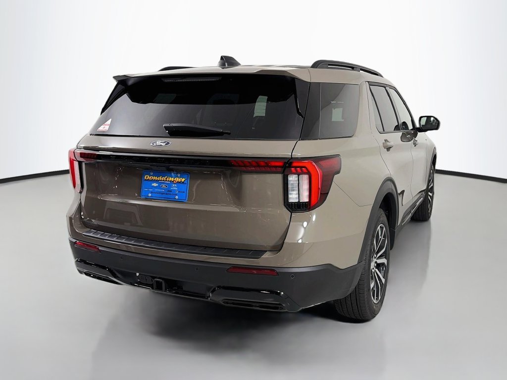 2027 Ford Explorer ST-LINE - Photo 7
