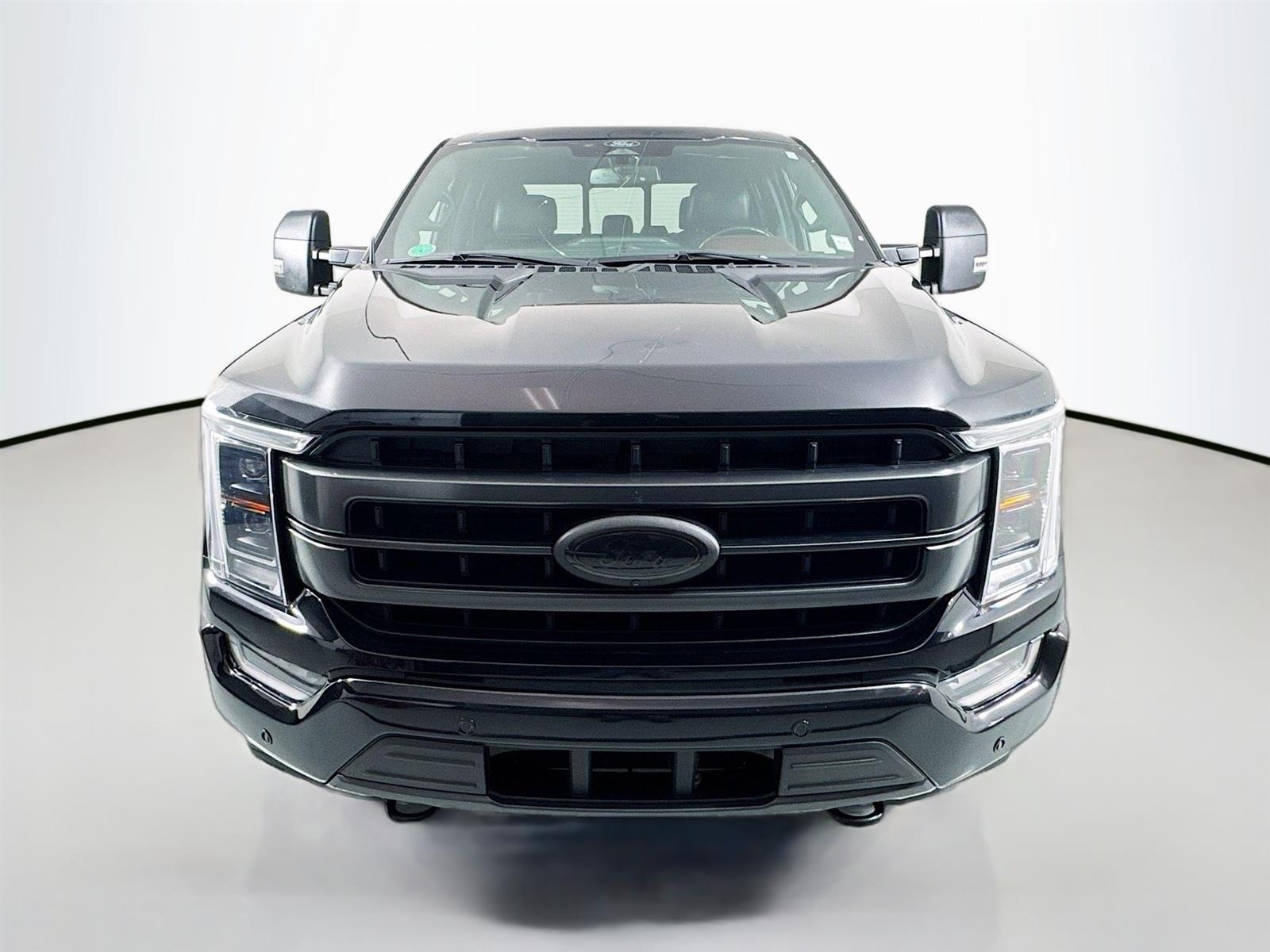 2022 Ford F-150 Lariat photo 2