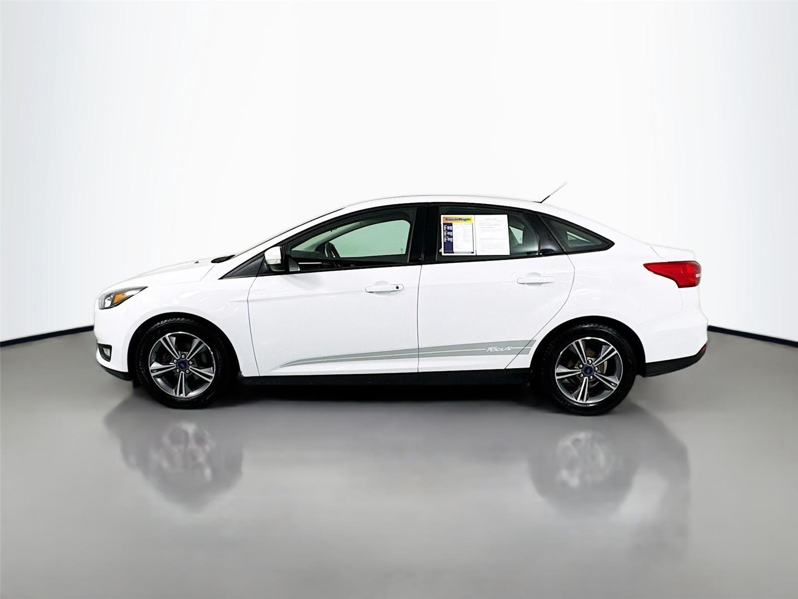 2018 Ford Focus SE photo 4