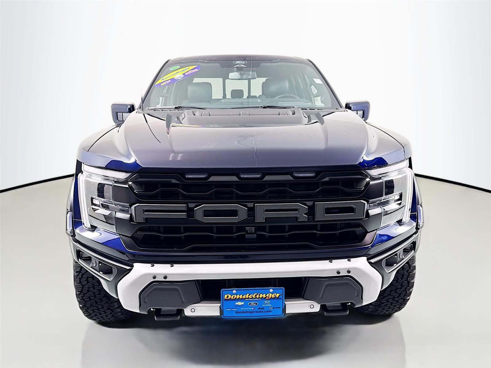 2025 Ford F-150 Raptor photo 2