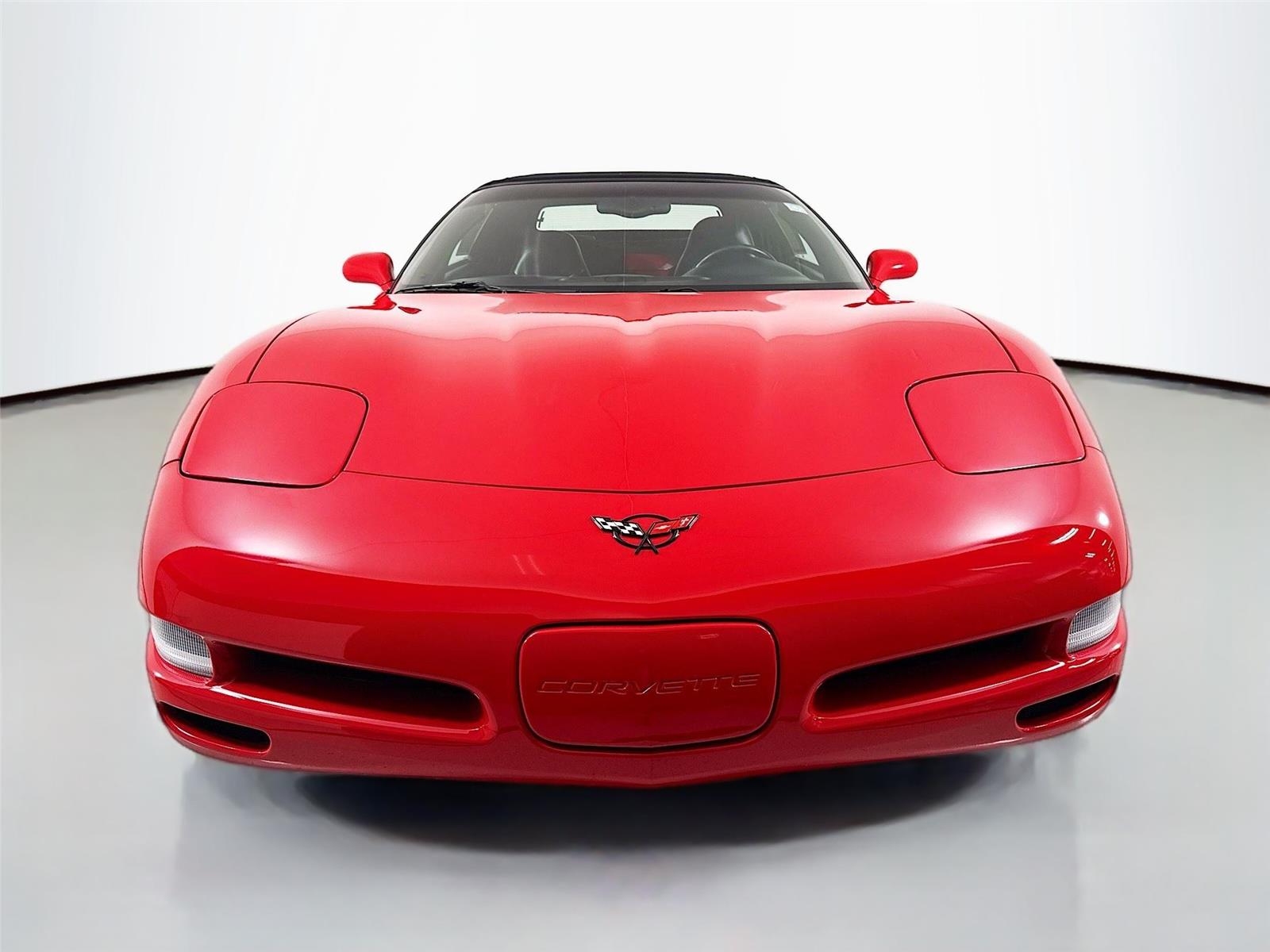 Used 2002 Chevrolet Corvette Base with VIN 1G1YY32G925114181 for sale in Cohasset, Minnesota