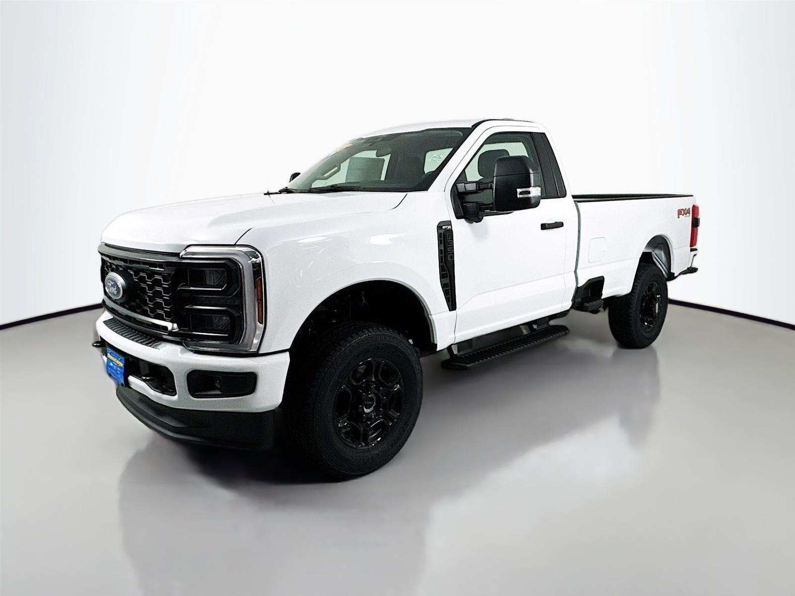 2025 Ford F-350 XL photo 3
