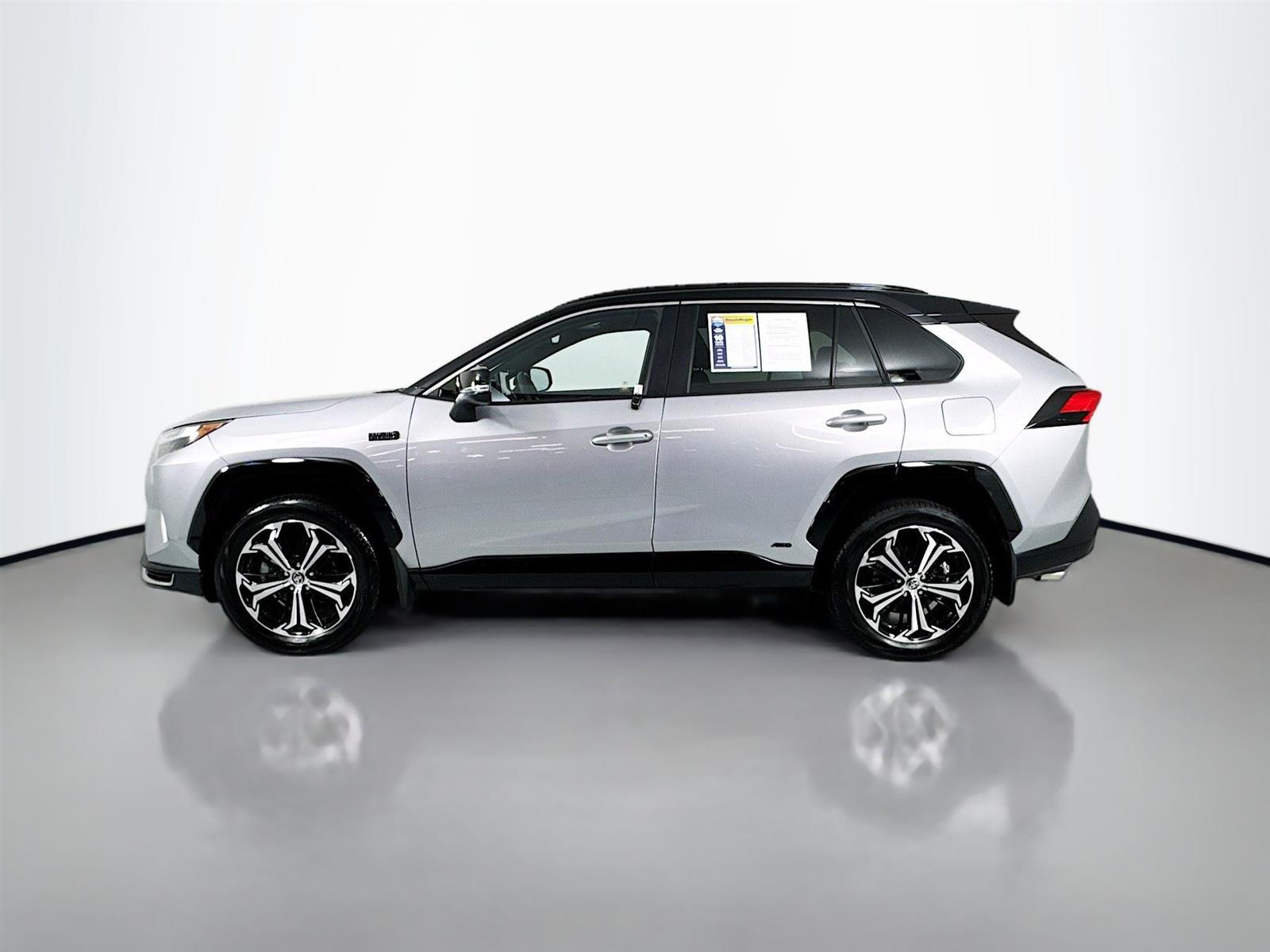 2024 Toyota RAV4 Prime XSE photo 4
