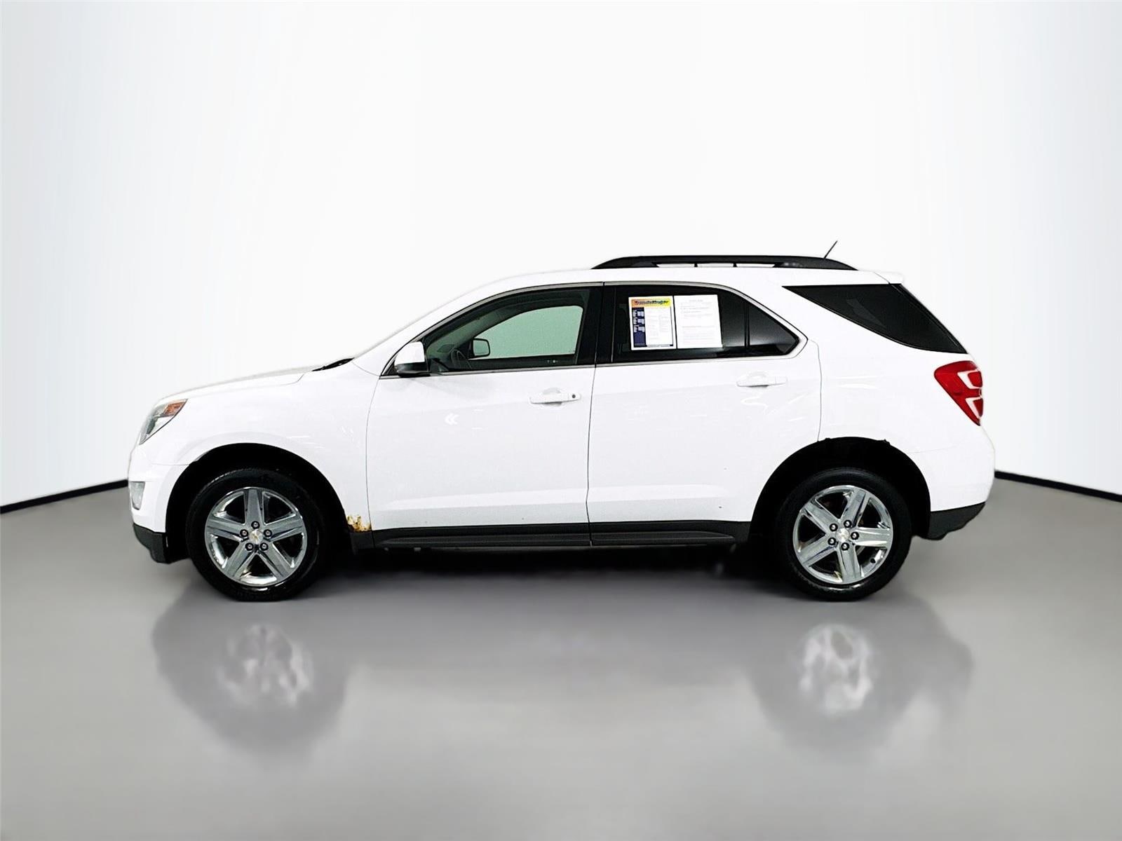 2016 Chevrolet Equinox LT photo 3