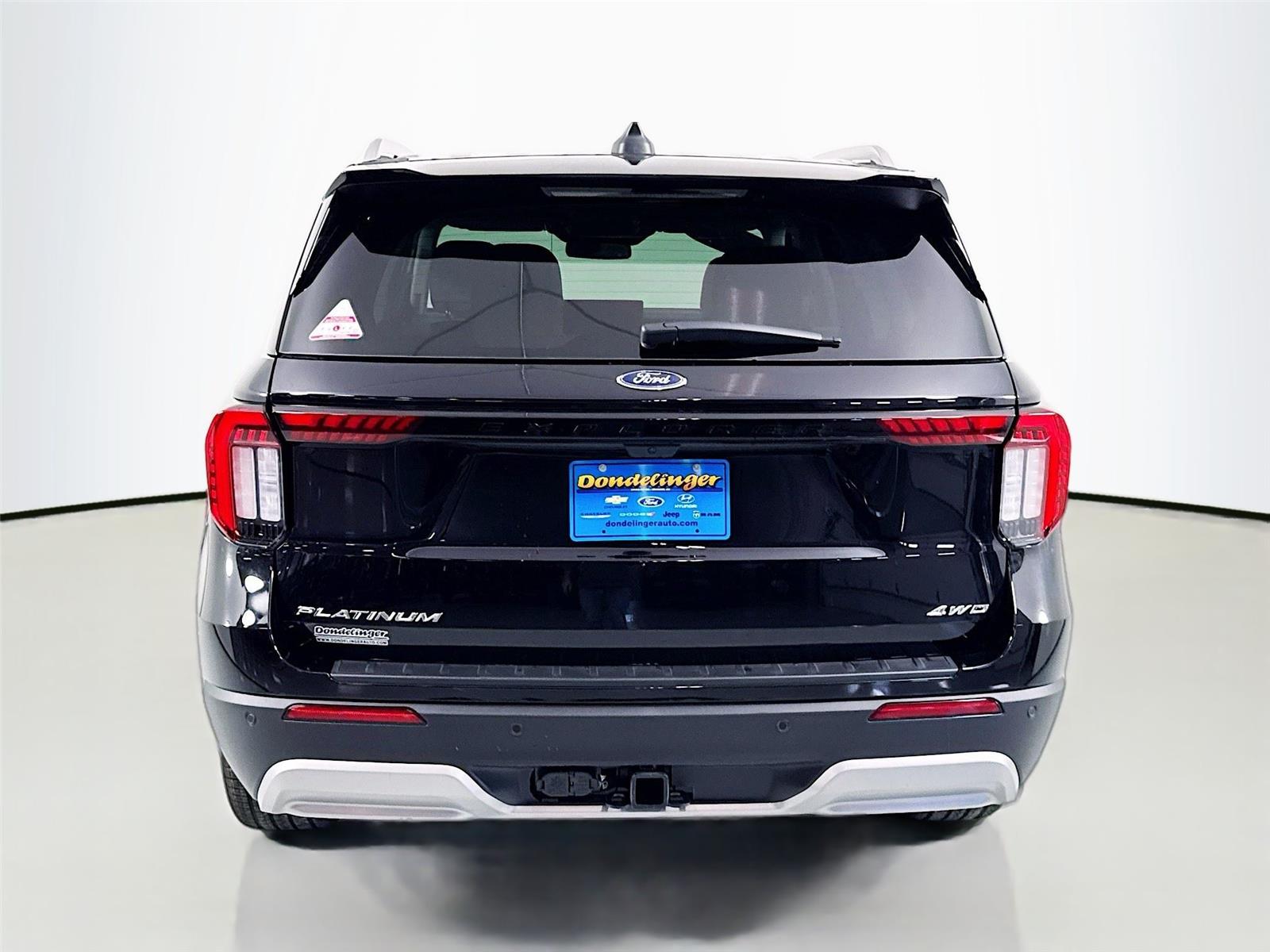 2026 Ford Explorer Platinum - Photo 6