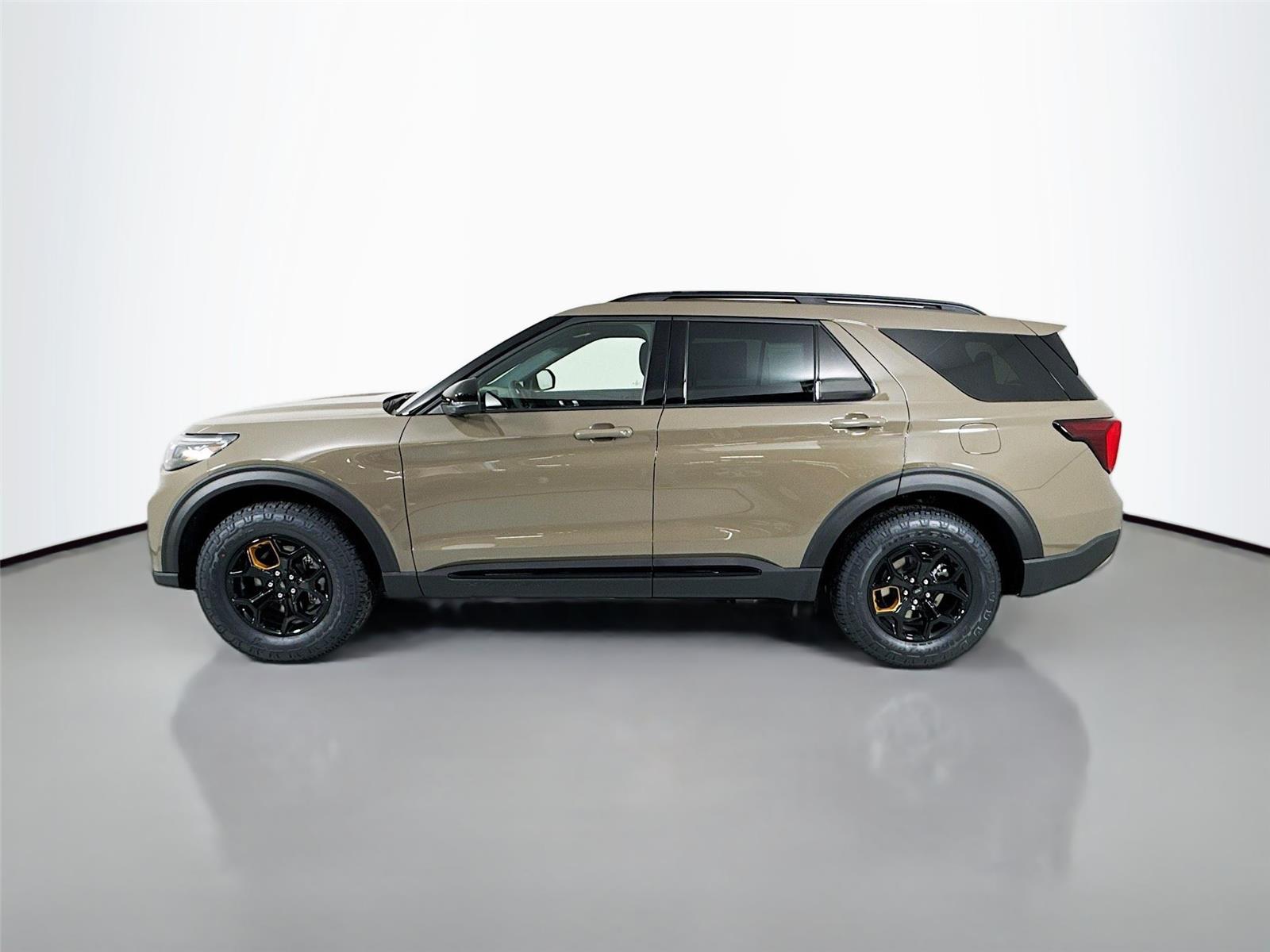 2026 Ford Explorer photo 4