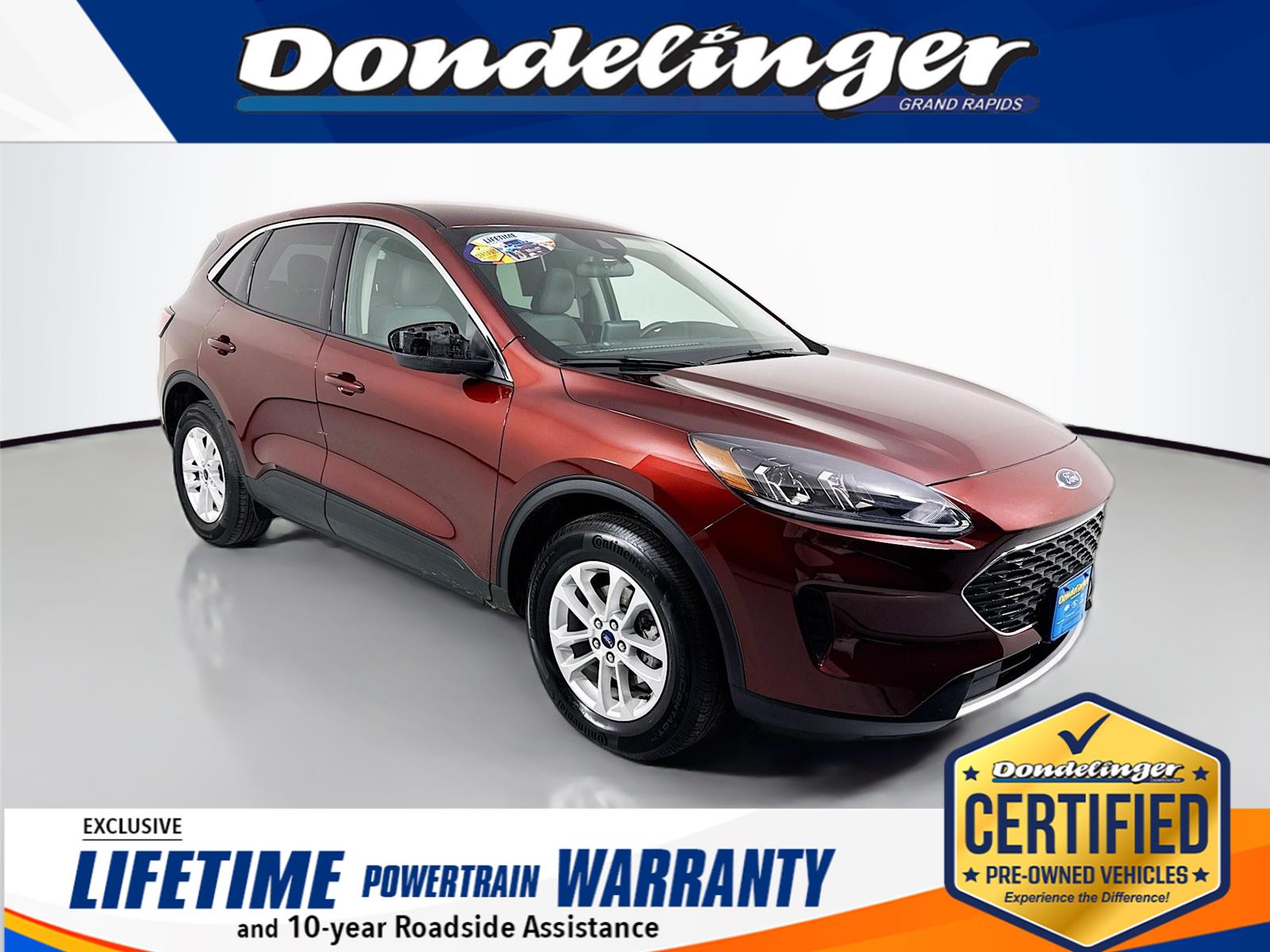 2021 Ford Escape SE's photo