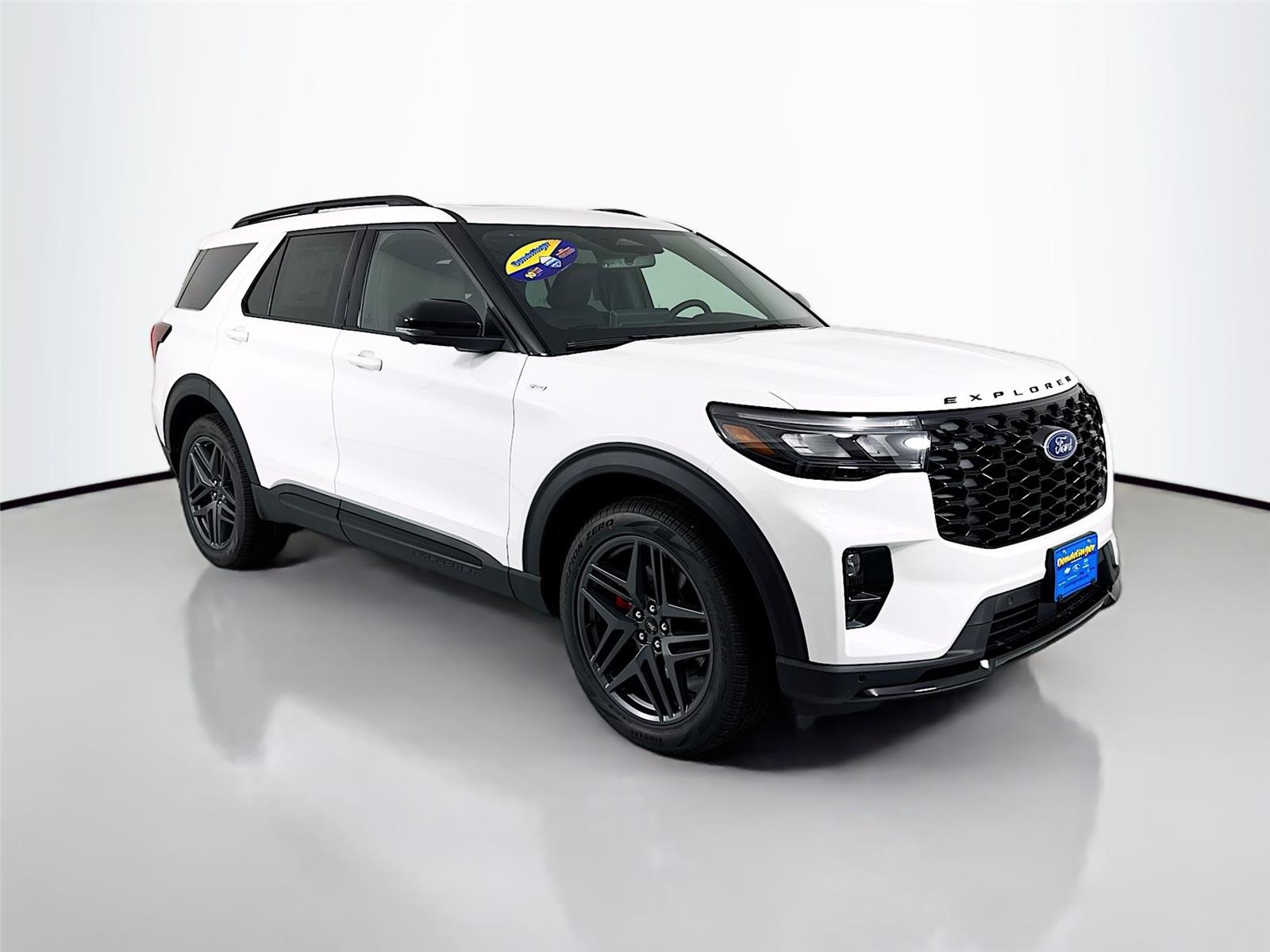 2026 Ford Explorer ST-LINE's photo