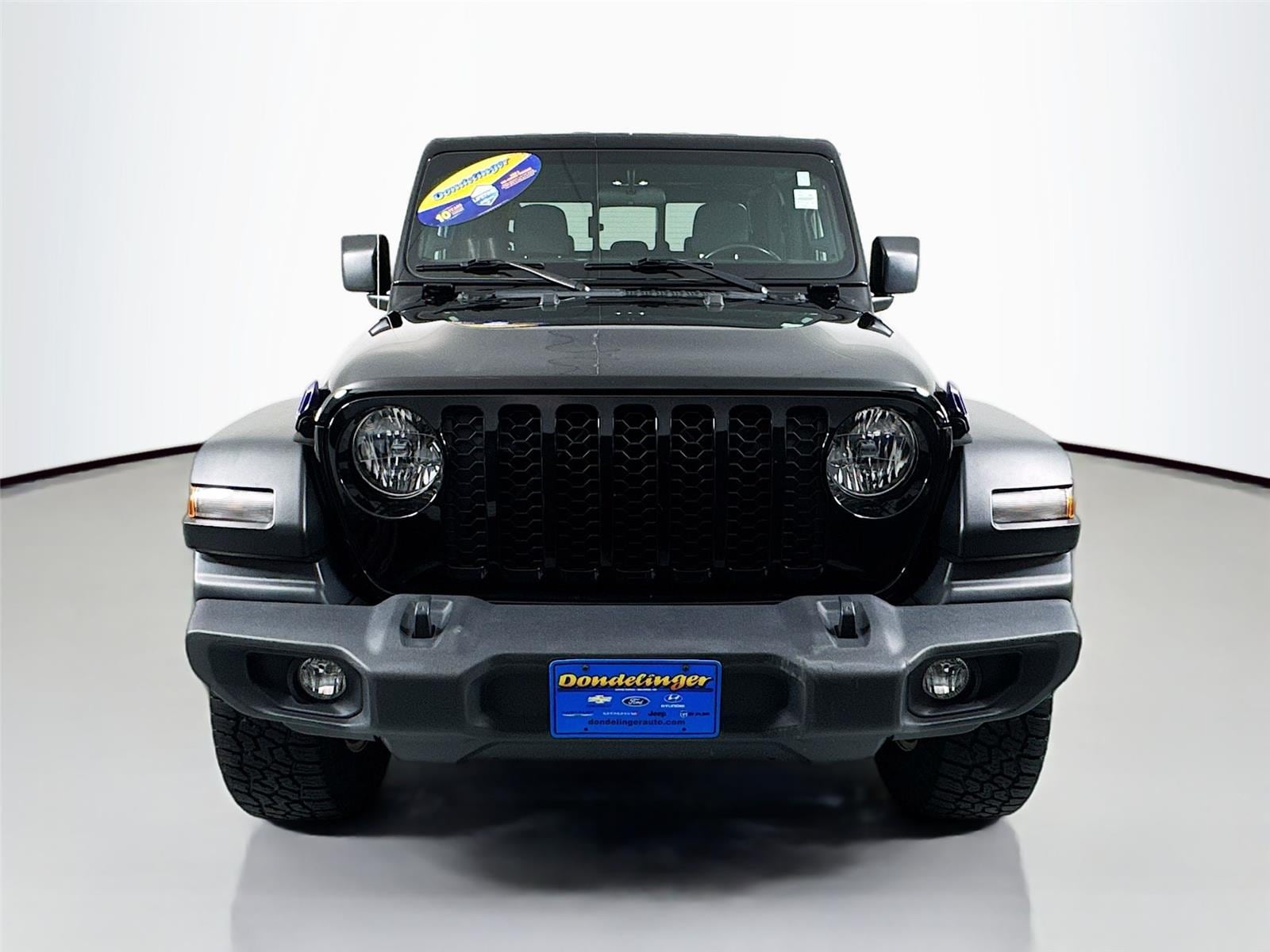 Used 2020 Jeep Gladiator Sport S with VIN 1C6HJTAG3LL125968 for sale in Cohasset, Minnesota