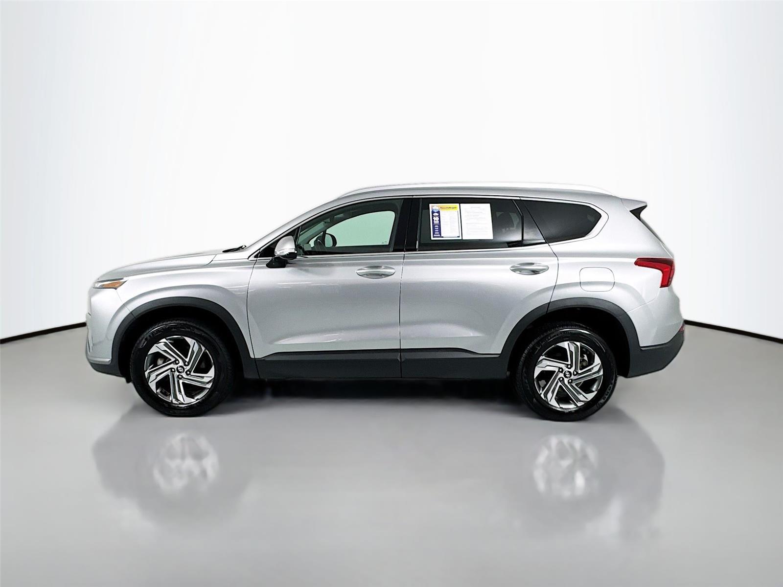 2023 Hyundai Santa Fe SEL photo 4