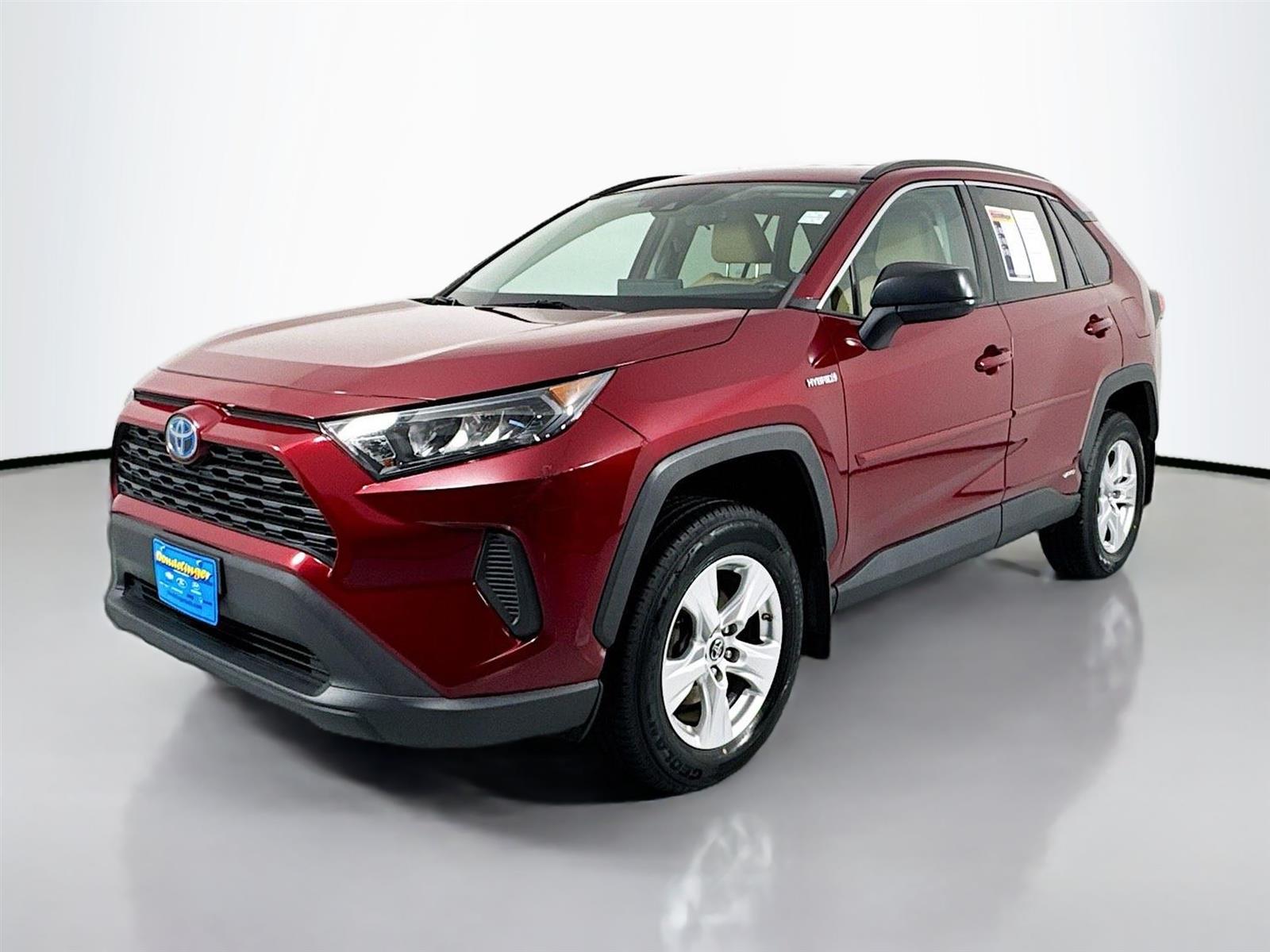 2020 Toyota RAV4 Hybrid LE photo 3