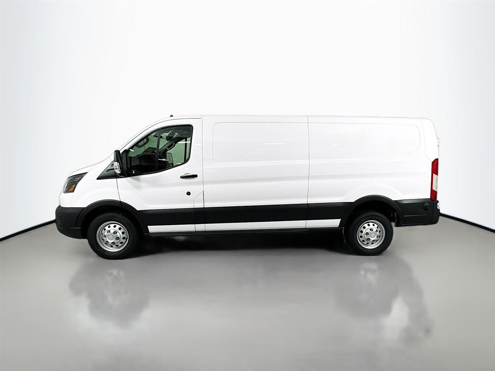 2024 Ford Transit Cargo Van photo 4