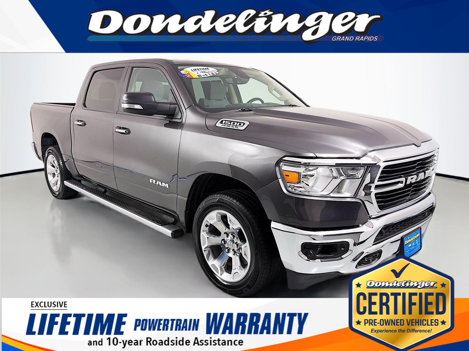 2019 RAM 1500 Big Horn/Lone Star 4x4 Crew Cab 5'7's photo