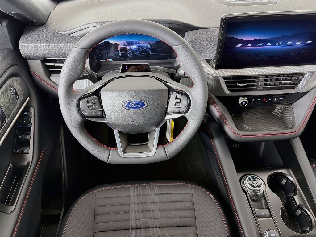 2027 Ford Explorer ST-LINE - Photo 24