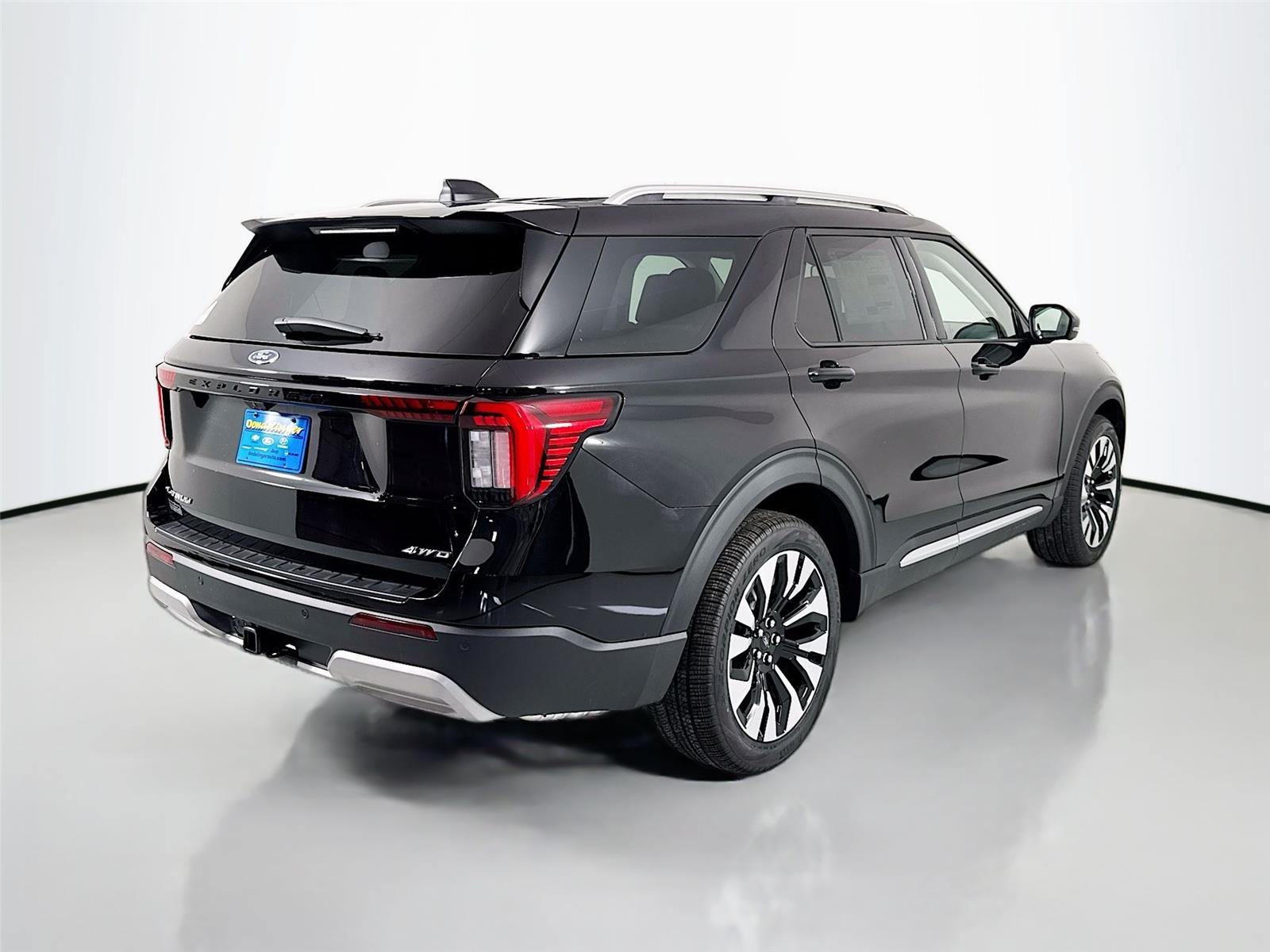 2026 Ford Explorer Platinum - Photo 7