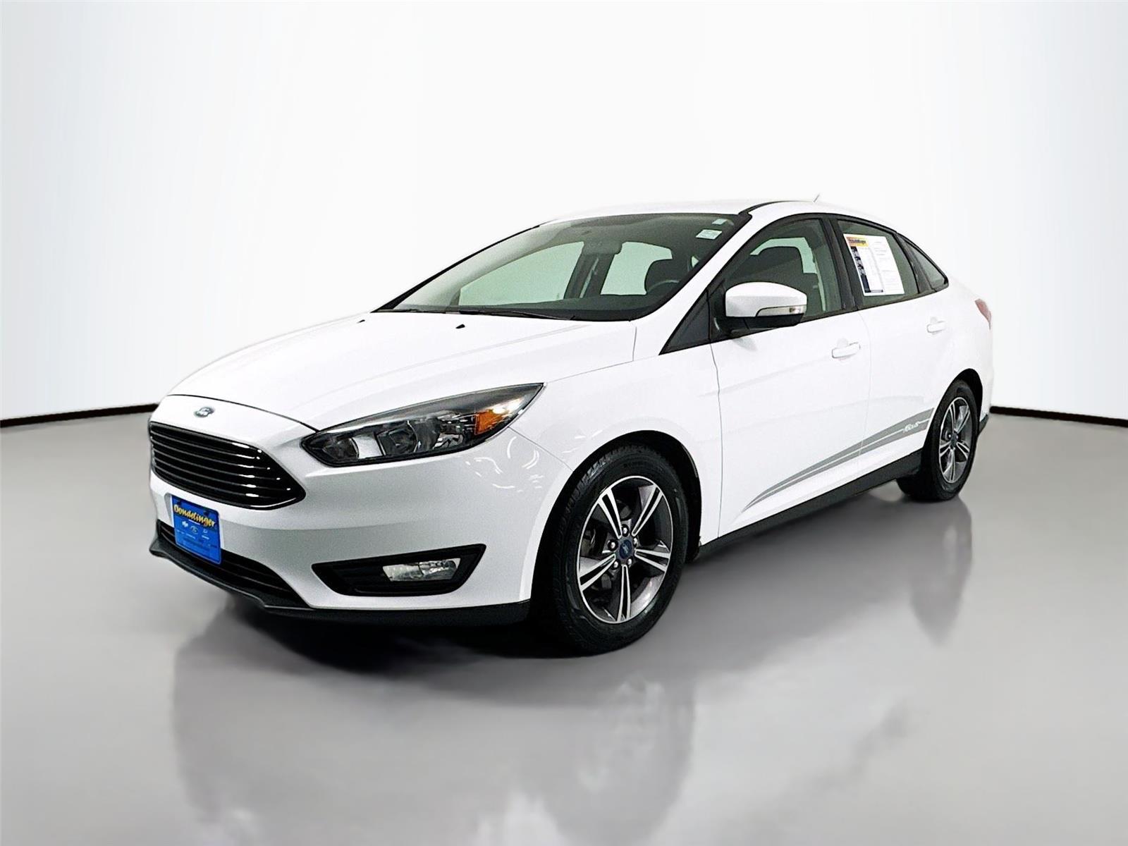 2018 Ford Focus SE photo 3