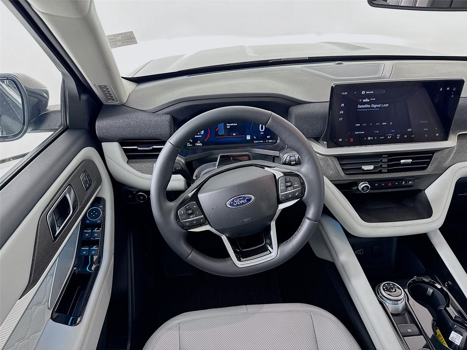 2026 Ford Explorer Platinum - Photo 25