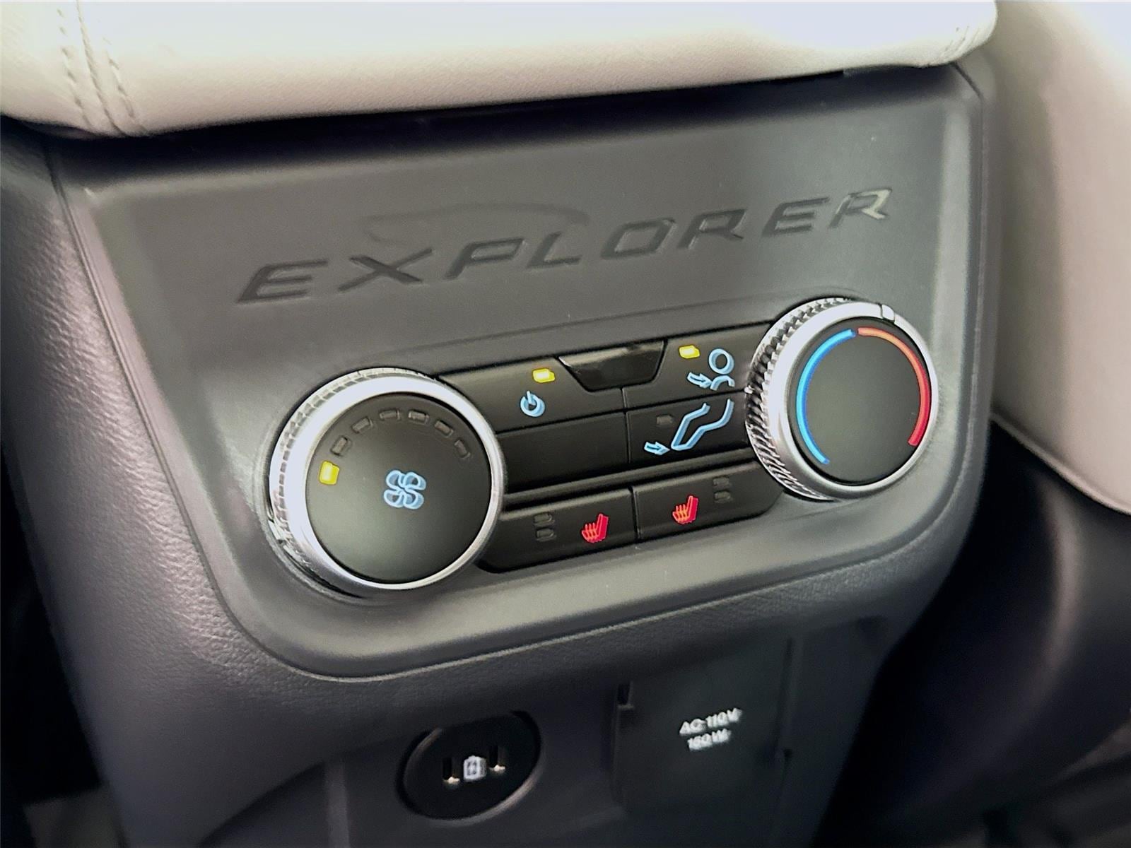 2026 Ford Explorer Platinum - Photo 27
