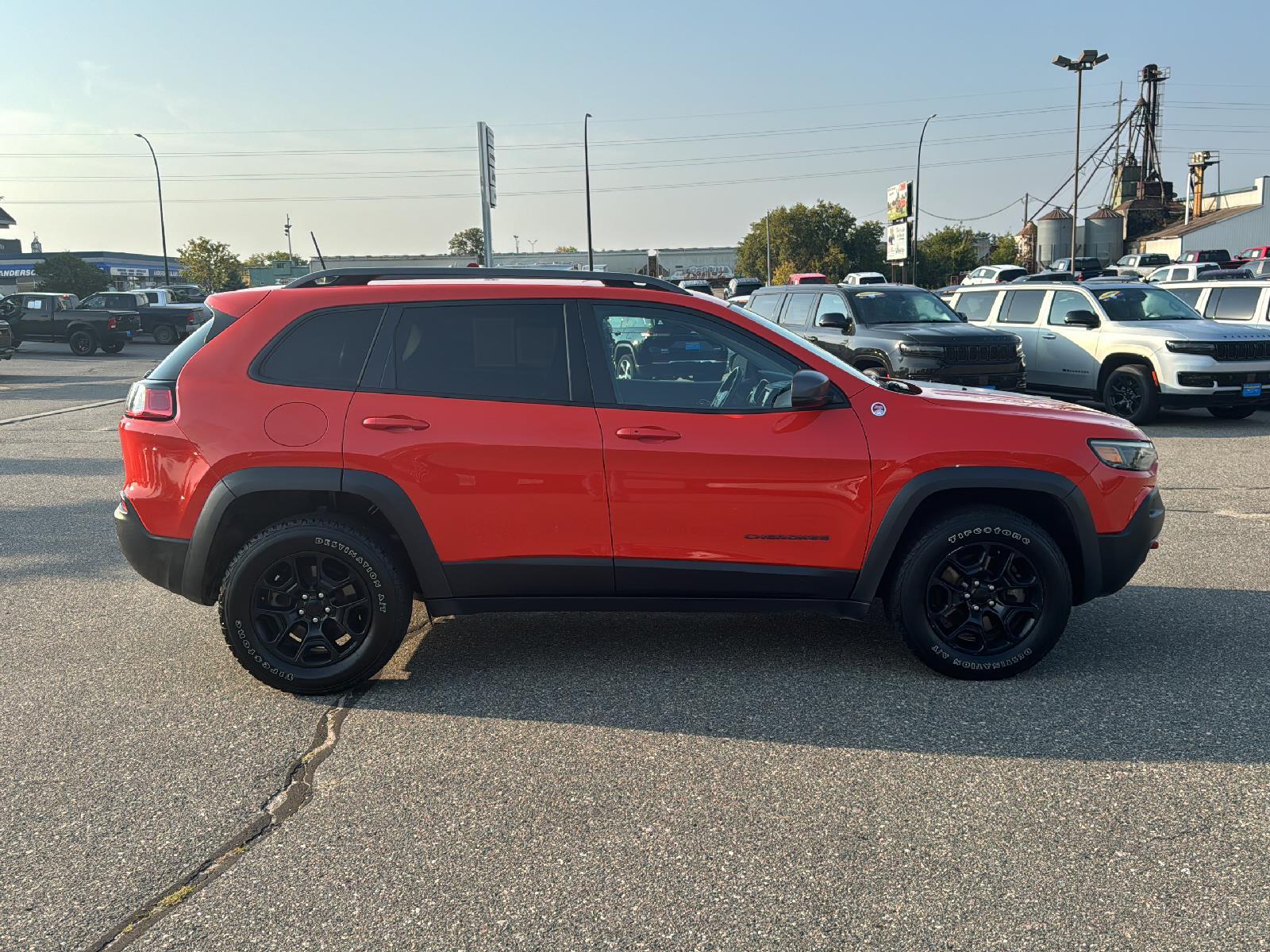 Used 2021 Jeep Cherokee Trailhawk with VIN 1C4PJMBX0MD132137 for sale in Grand Rapids, Minnesota