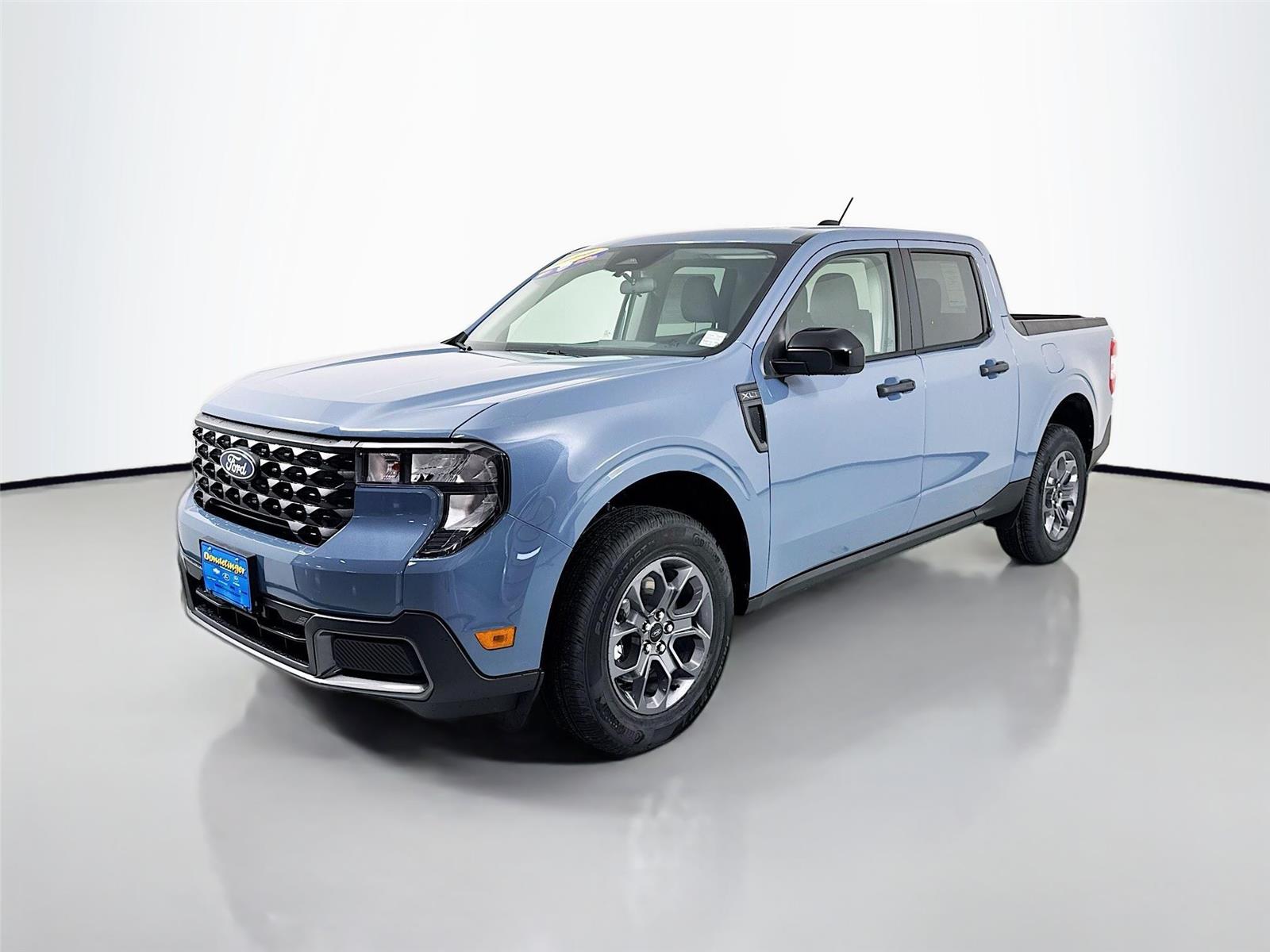 2025 Ford Maverick XLT photo 3