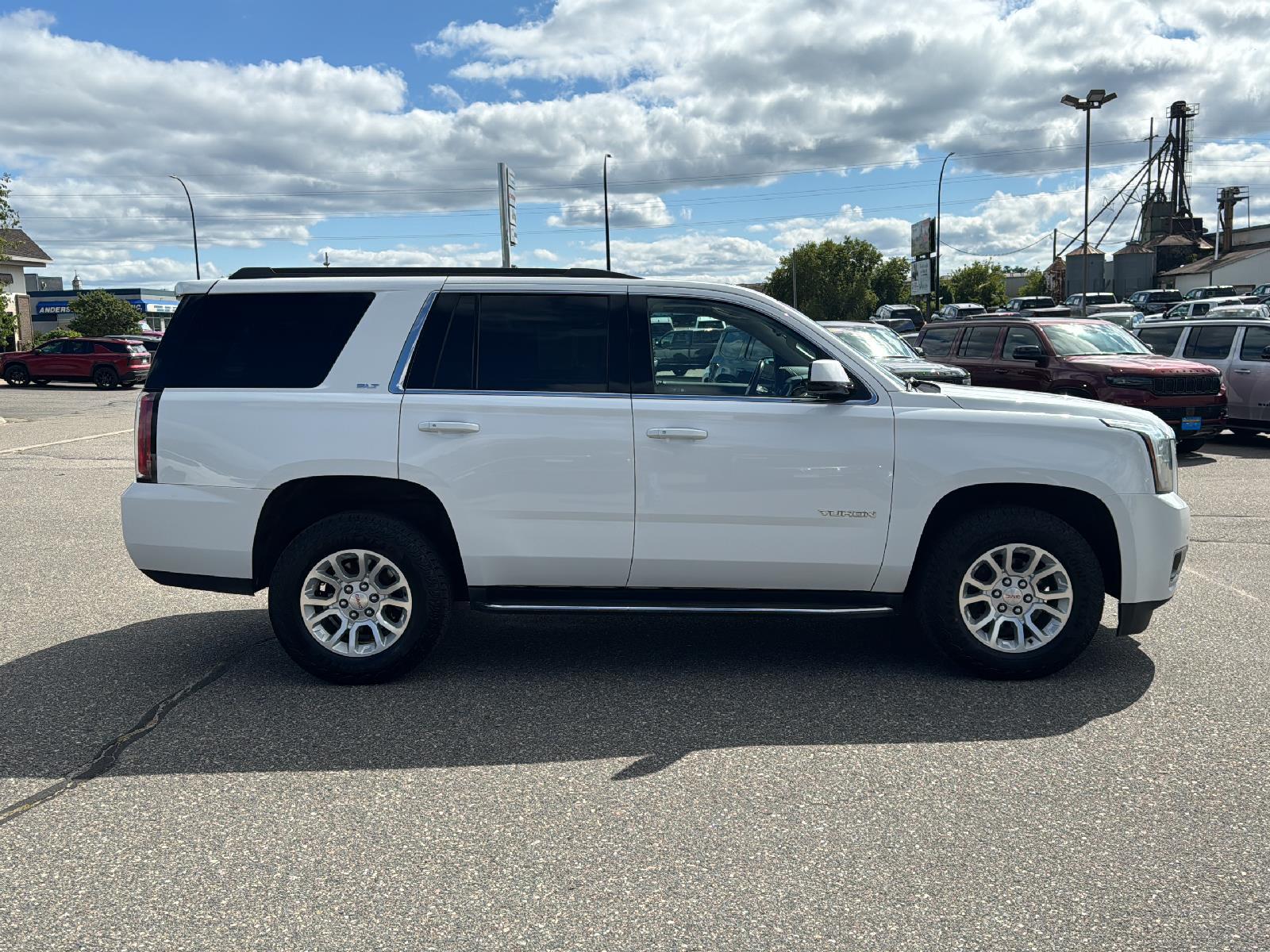 Used 2020 GMC Yukon SLT with VIN 1GKS2BKC3LR209128 for sale in Grand Rapids, Minnesota