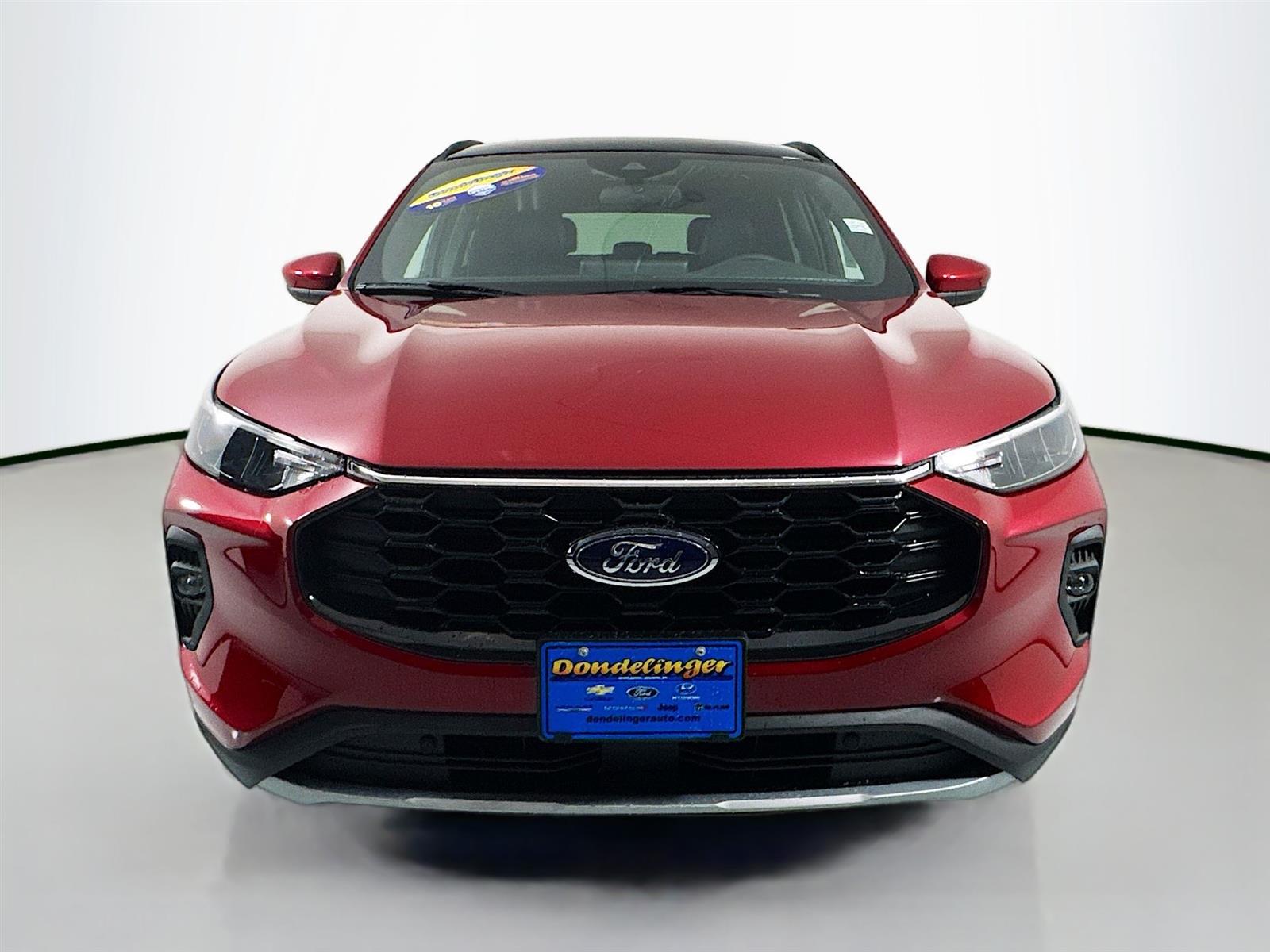 2025 Ford Escape ST-Line Select photo 2