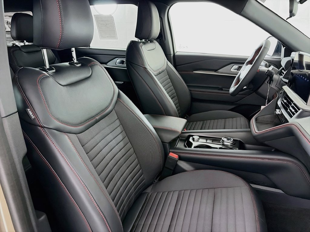 2027 Ford Explorer ST-LINE - Photo 29
