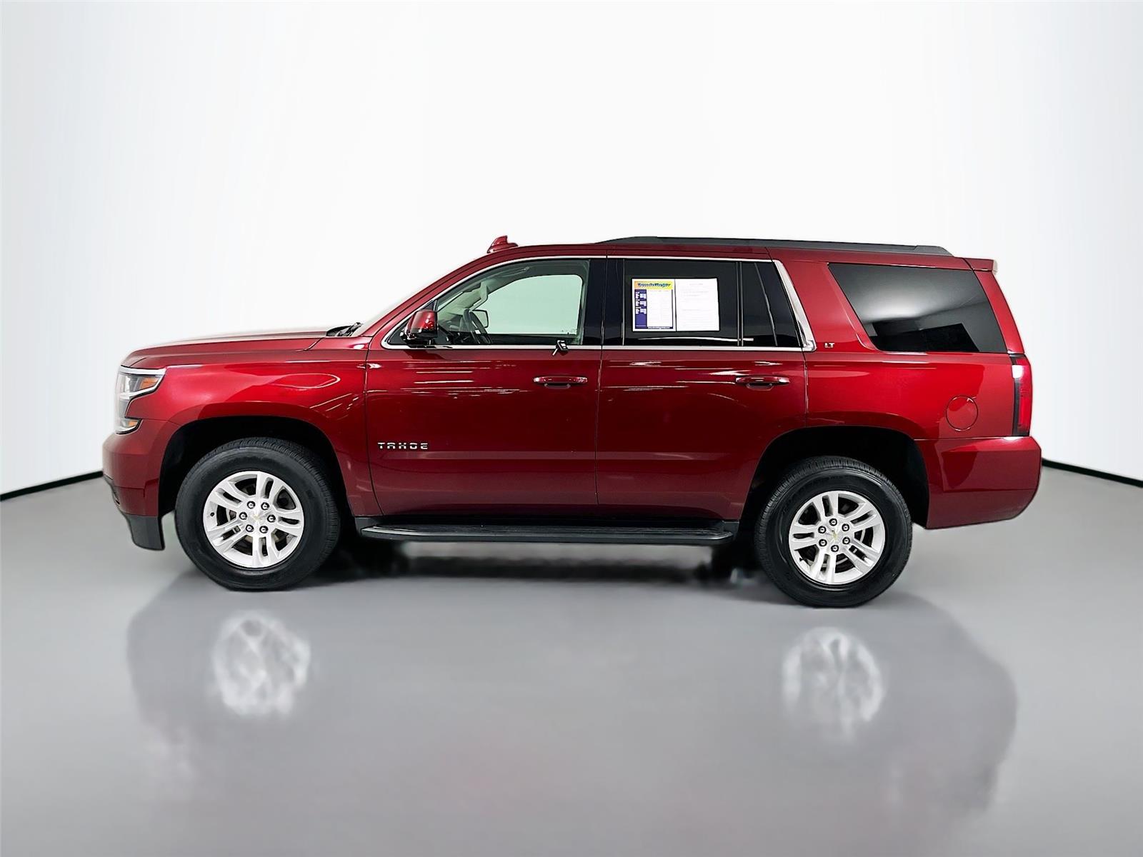2018 Chevrolet Tahoe LT photo 2