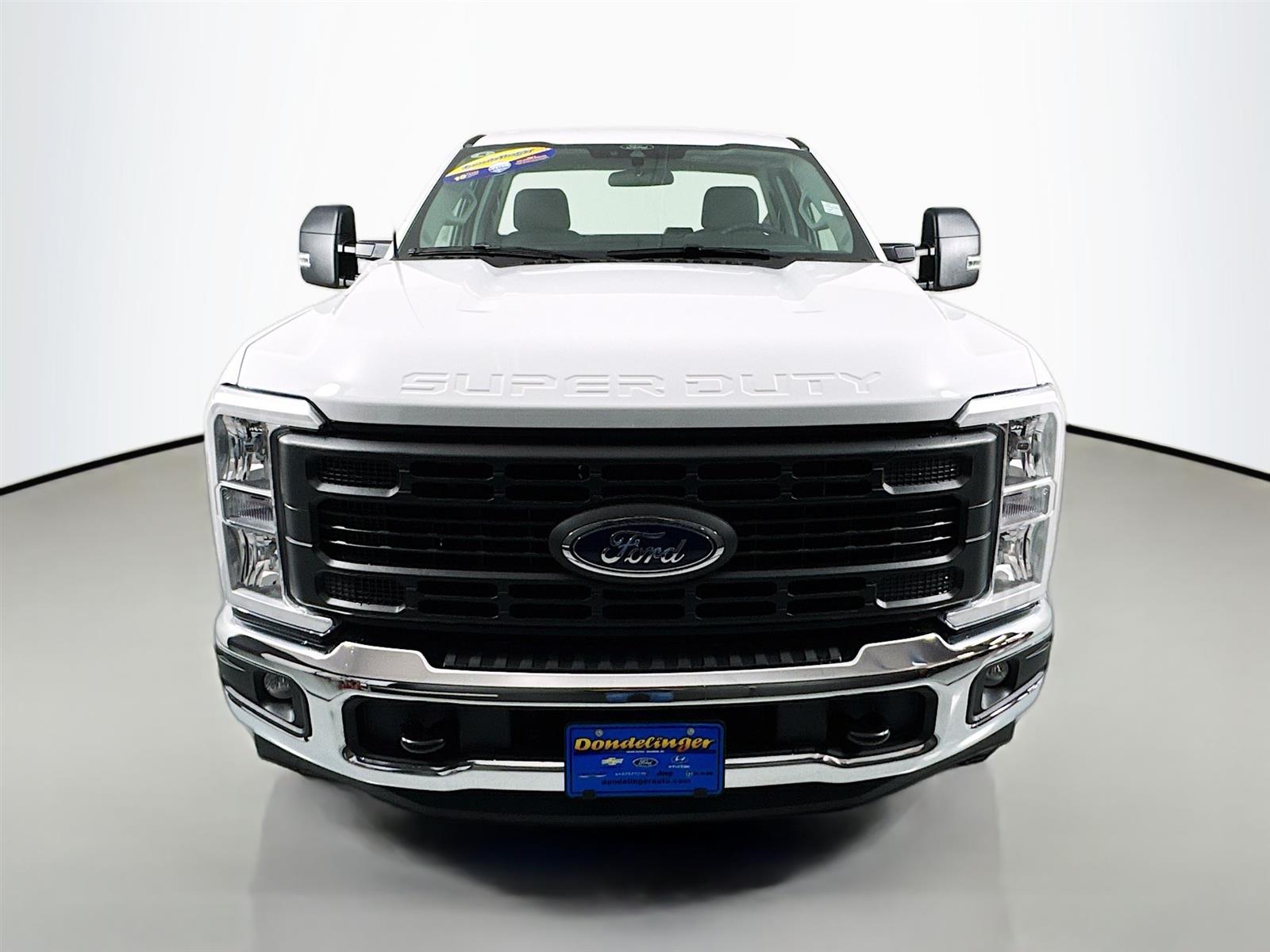 2025 Ford F-350 XL photo 2