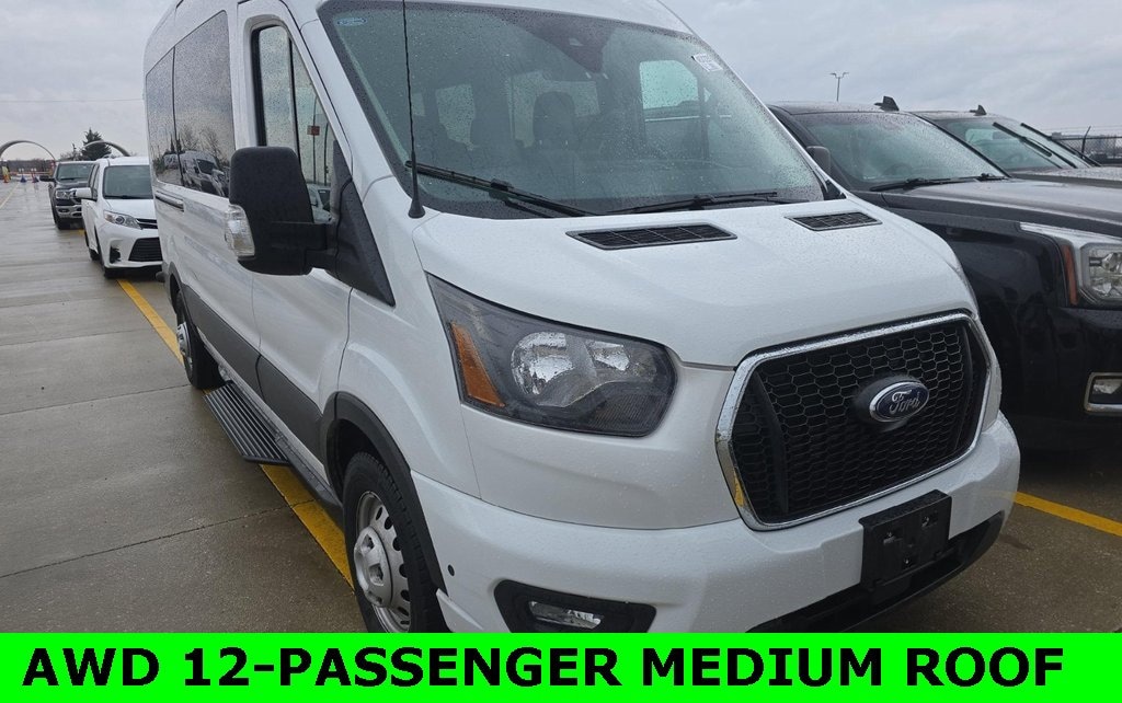 Used 2024 Ford Transit Passenger Wagon XLT T-350 148 Med Roof XLT AWD