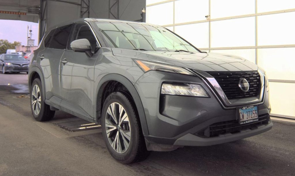 2021 Nissan Rogue SV photo 4