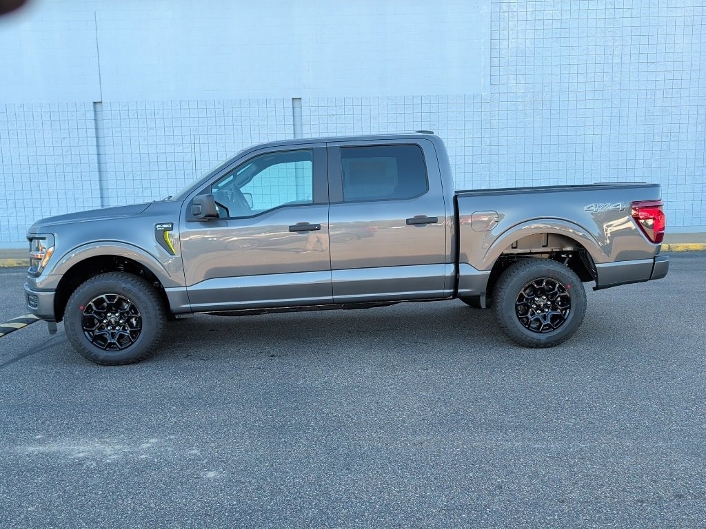New 2025 Ford F-150 STX STX 4WD SuperCrew 5.5 Box