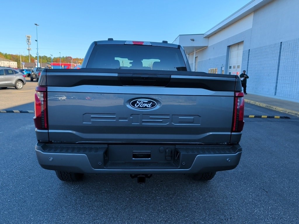 New 2025 Ford F-150 STX STX 4WD SuperCrew 5.5 Box