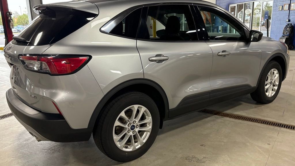 Used 2022 Ford Escape SE with VIN 1FMCU9BZXNUA48490 for sale in Wisconsin Rapids, WI