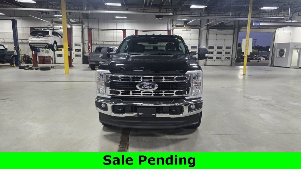 New 2026 Ford Super Duty F-250 SRW XLT XLT 4WD Crew Cab 8 Box