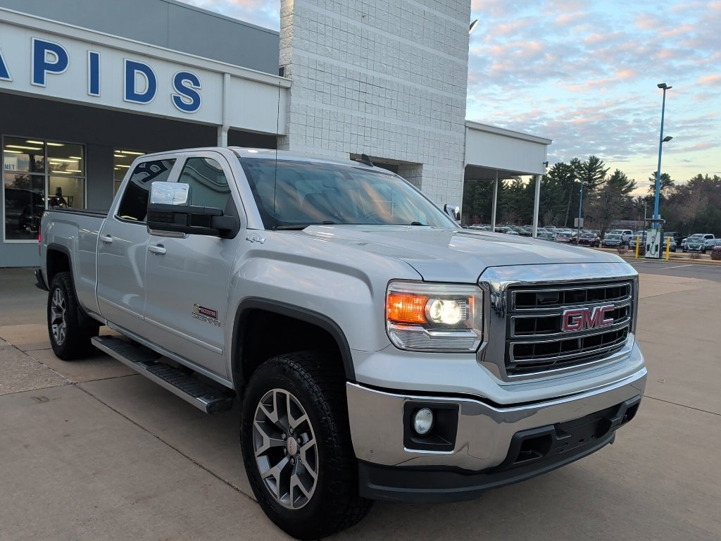 2015 GMC Sierra 1500 SLE's photo