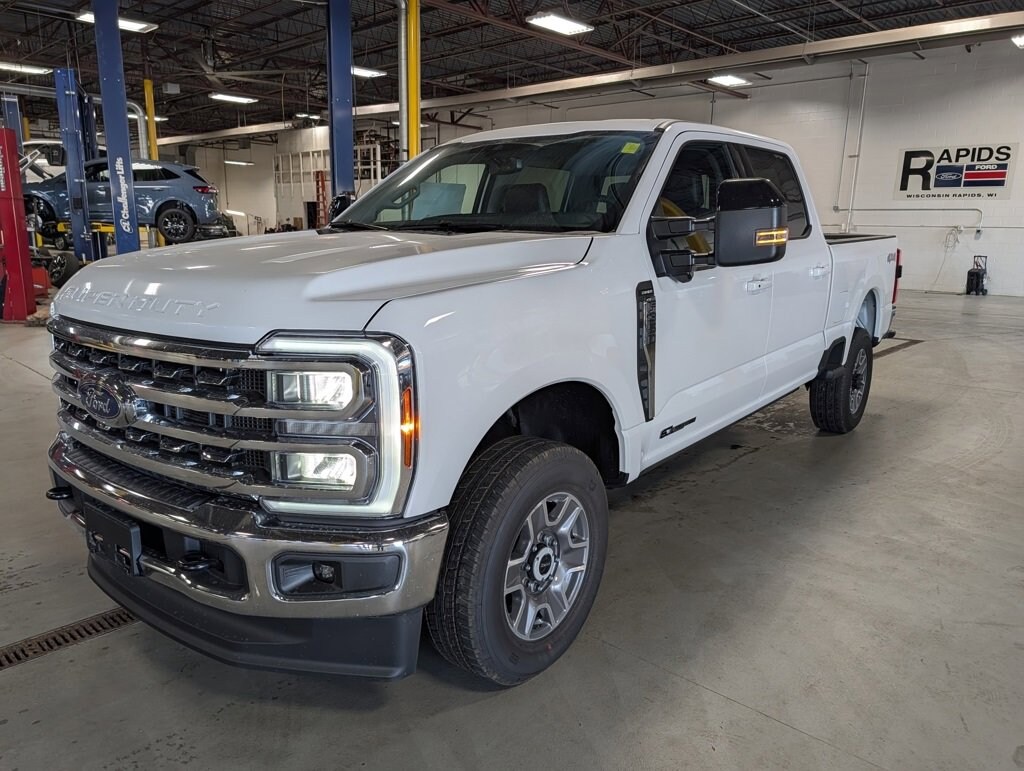 New 2026 Ford Super Duty F-350 SRW LARIAT LARIAT 4WD Crew Cab 6.75 Box