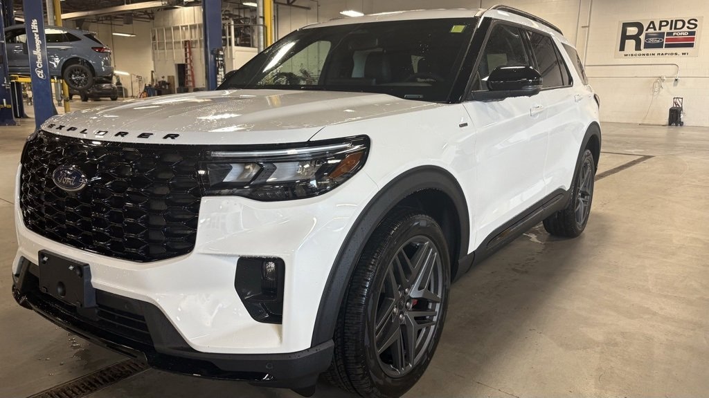 New 2025 Ford Explorer ST-Line ST-Line 4WD