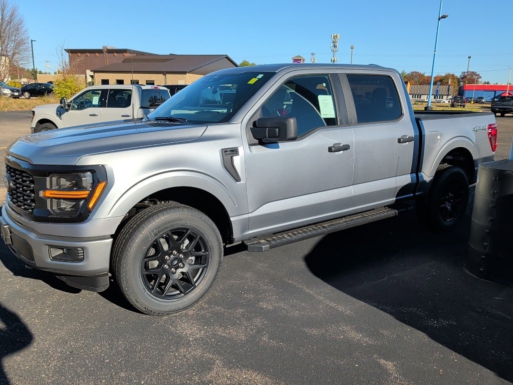 New 2025 Ford F-150 STX STX 4WD SuperCrew 5.5 Box
