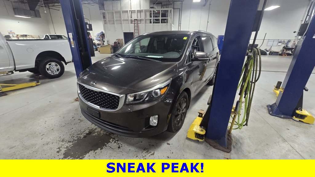 Used 2017 Kia Sedona SX with VIN KNDMC5C12H6319371 for sale in Wisconsin Rapids, WI