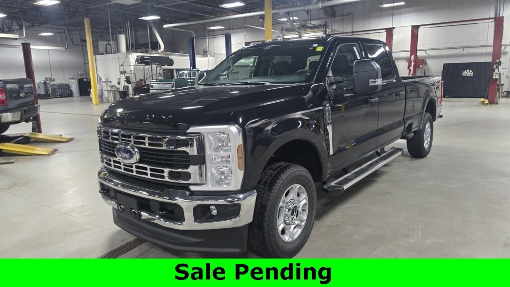 New 2026 Ford Super Duty F-250 SRW XLT XLT 4WD Crew Cab 8 Box