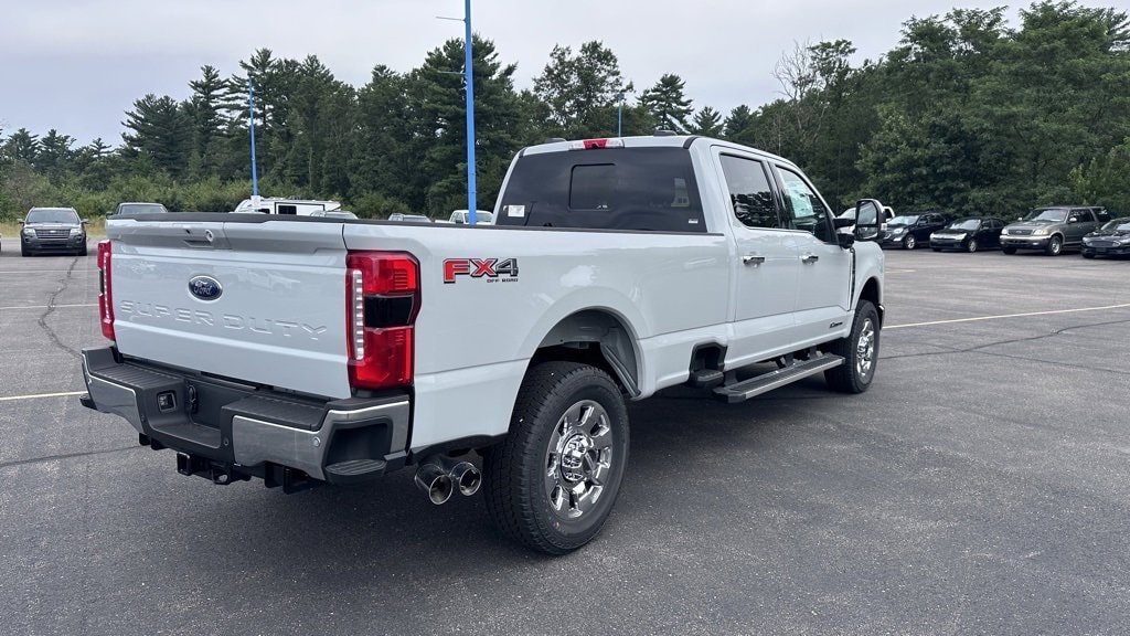 New 2025 Ford Super Duty F-350 SRW LARIAT LARIAT 4WD Crew Cab 8 Box